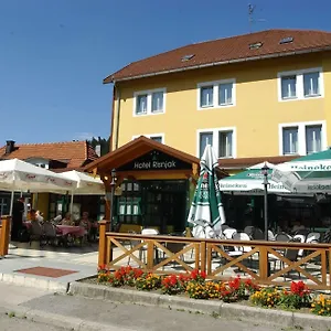 Risnjak Hotel