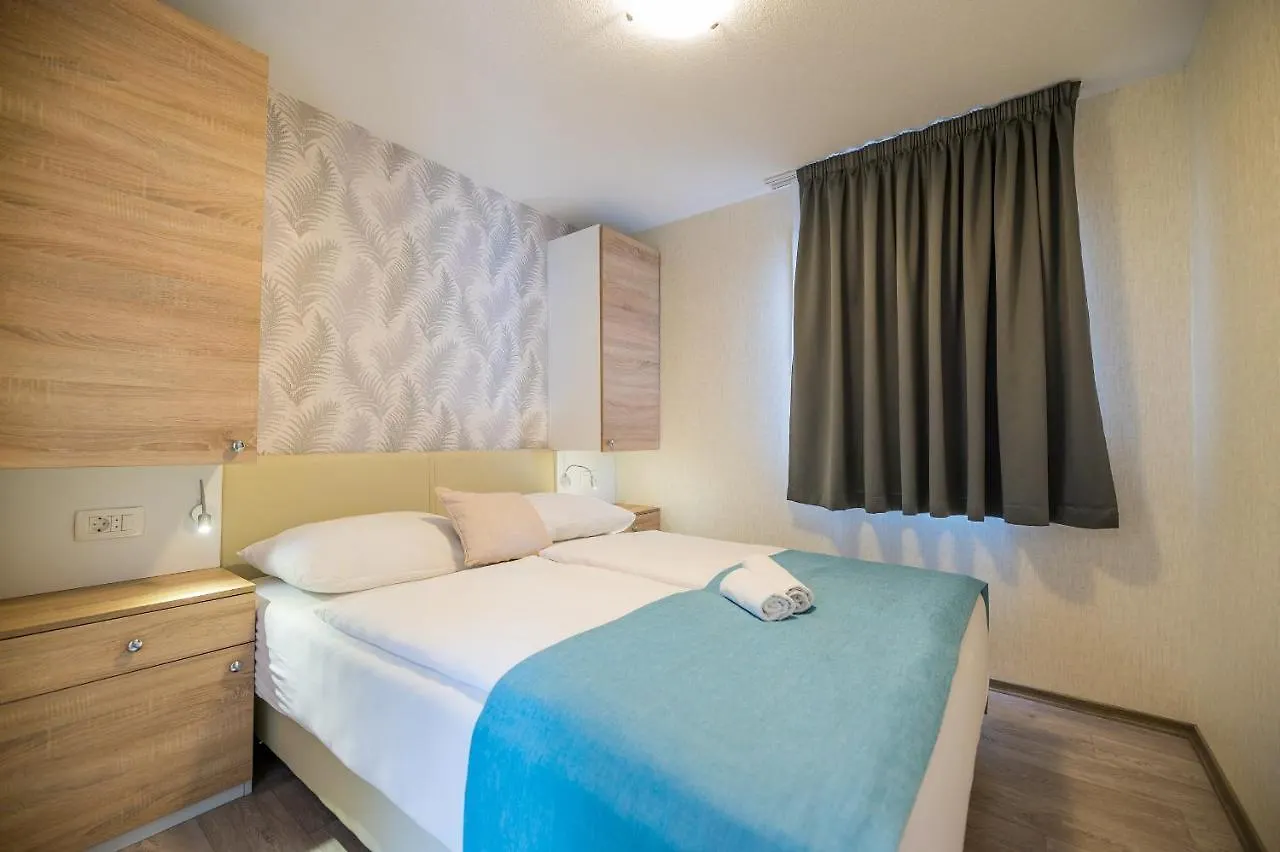 *** Holiday park Mobile Homes Krk Silo Croatia